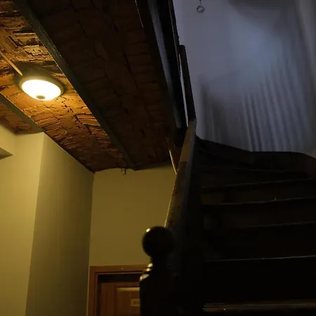 호텔 Adamantides *