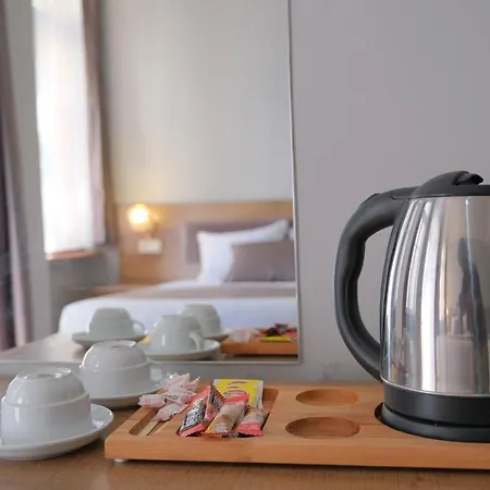 Hotell Adamantides