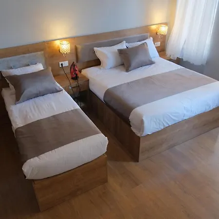 Adamantides Hotell Istanbul