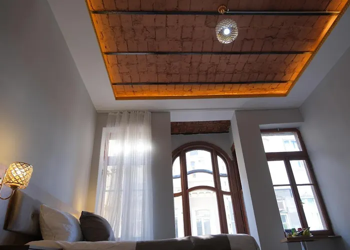 Adamantides Otel İstanbul