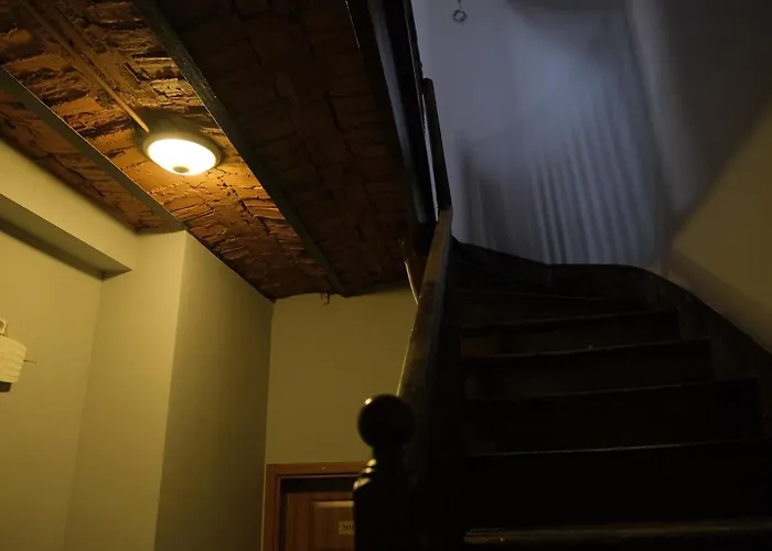 فندق Adamantides *