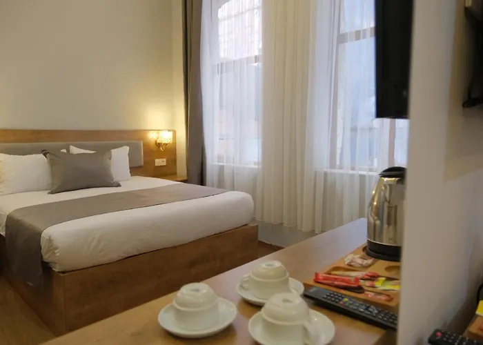 Adamantides * اسطنبول